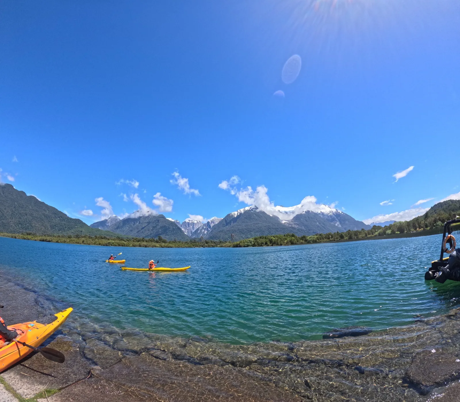 Imagen experiencias Travesía Lago y Río